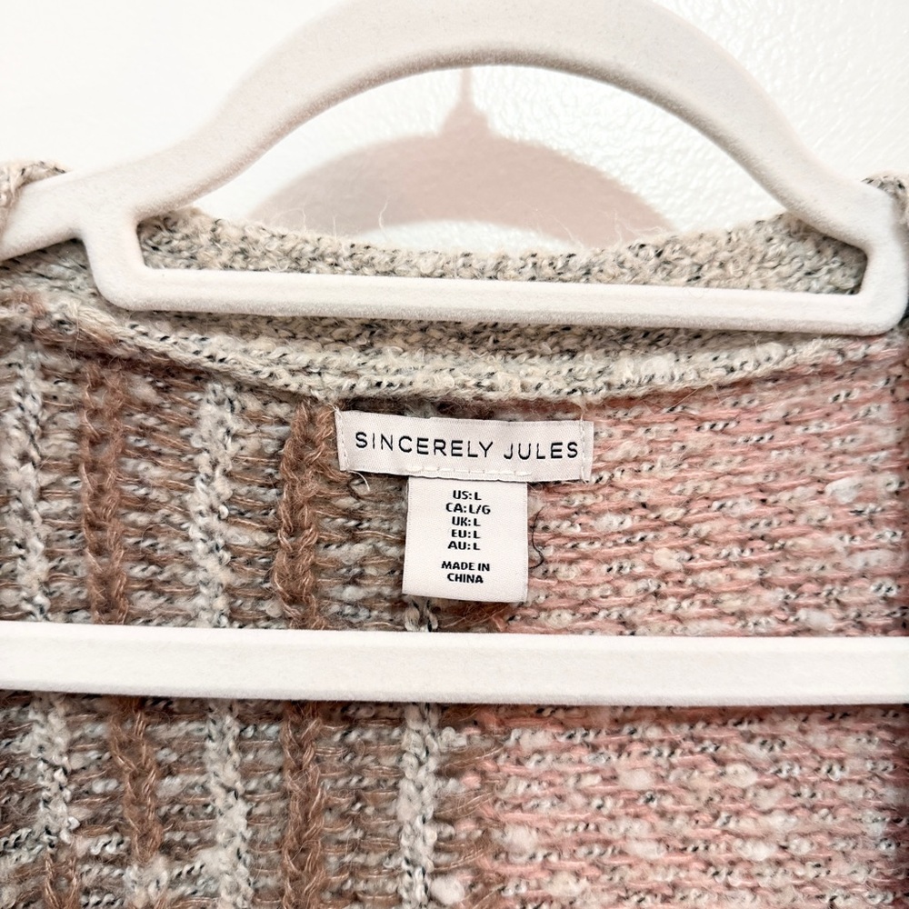 Sincerely Jules Patchwork Floral Chunky Knit Card… - image 3